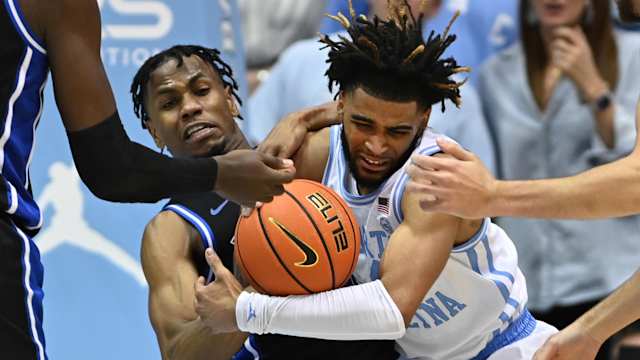 UNC basketball versus Duke